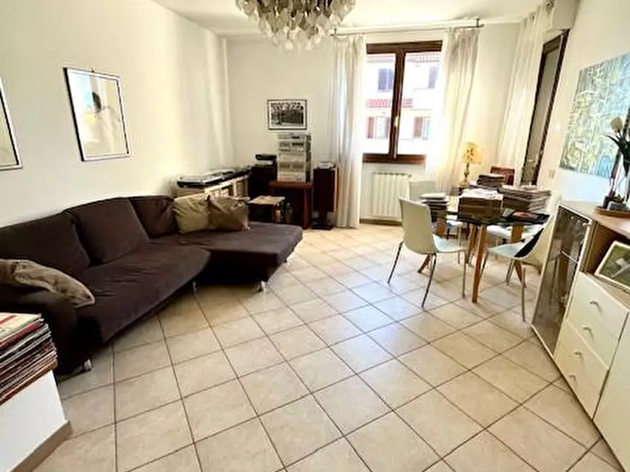 Immagine 42 di Appartamento in vendita  a Cascina