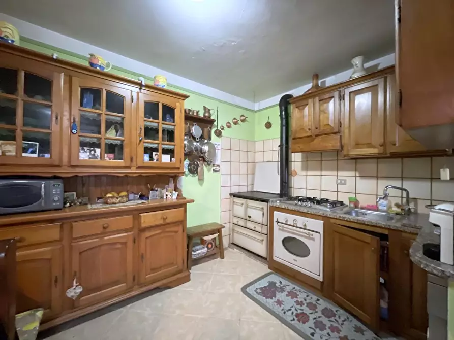 Immagine 27 di Terratetto in vendita  a Camaiore