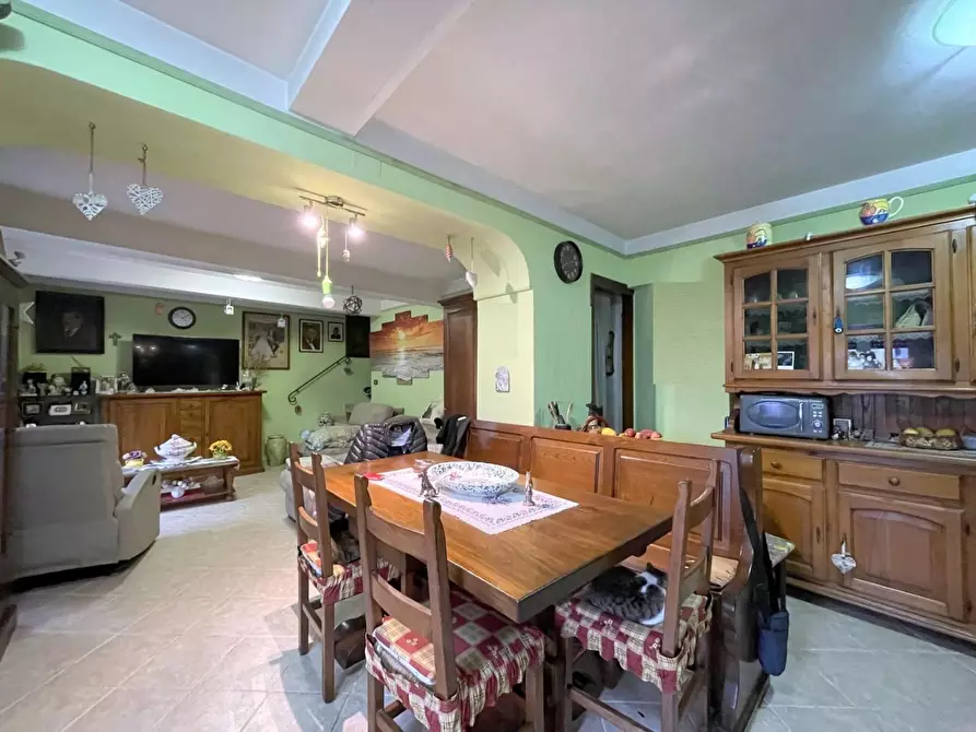 Immagine 2 di Terratetto in vendita  a Camaiore