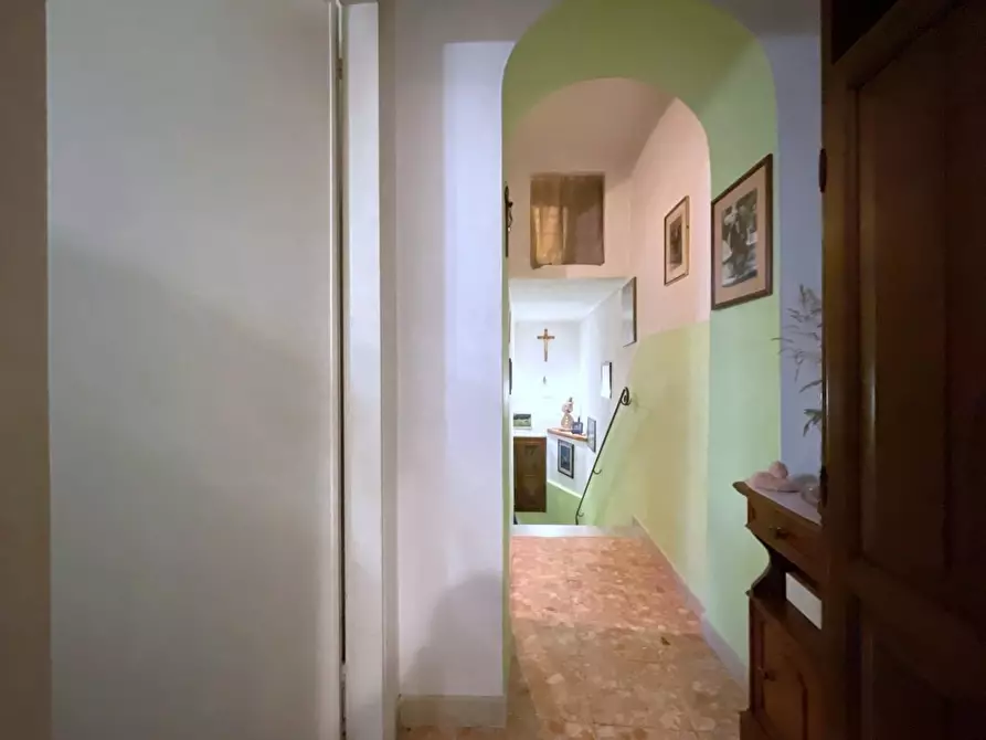 Immagine 25 di Terratetto in vendita  a Camaiore