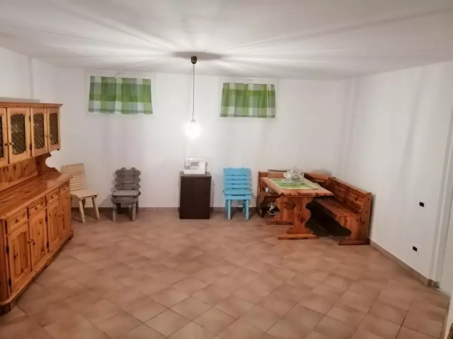 Immagine 24 di Villetta a schiera in vendita  a Massa