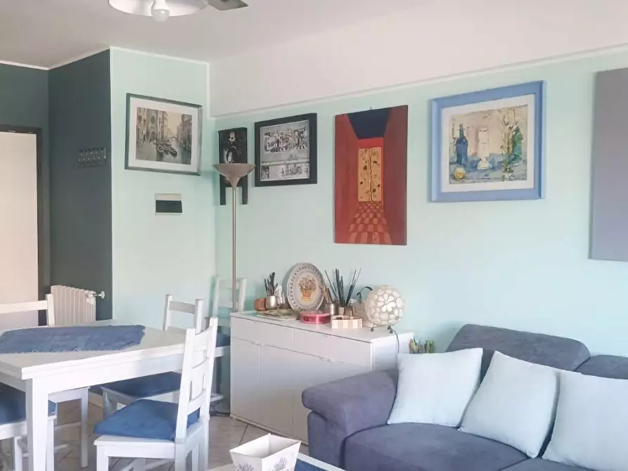 Immagine 5 di Mansarda in vendita  a Viareggio