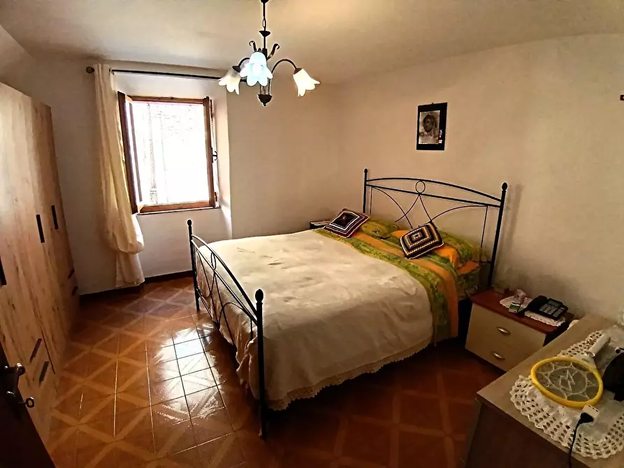 Immagine 9 di Appartamento in vendita  a Colle Di Val D'elsa