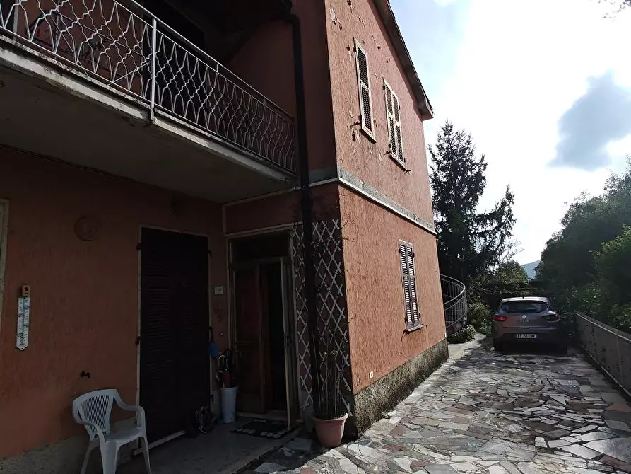 Immagine 2 di Porzione di casa in vendita  a Castelnuovo Magra