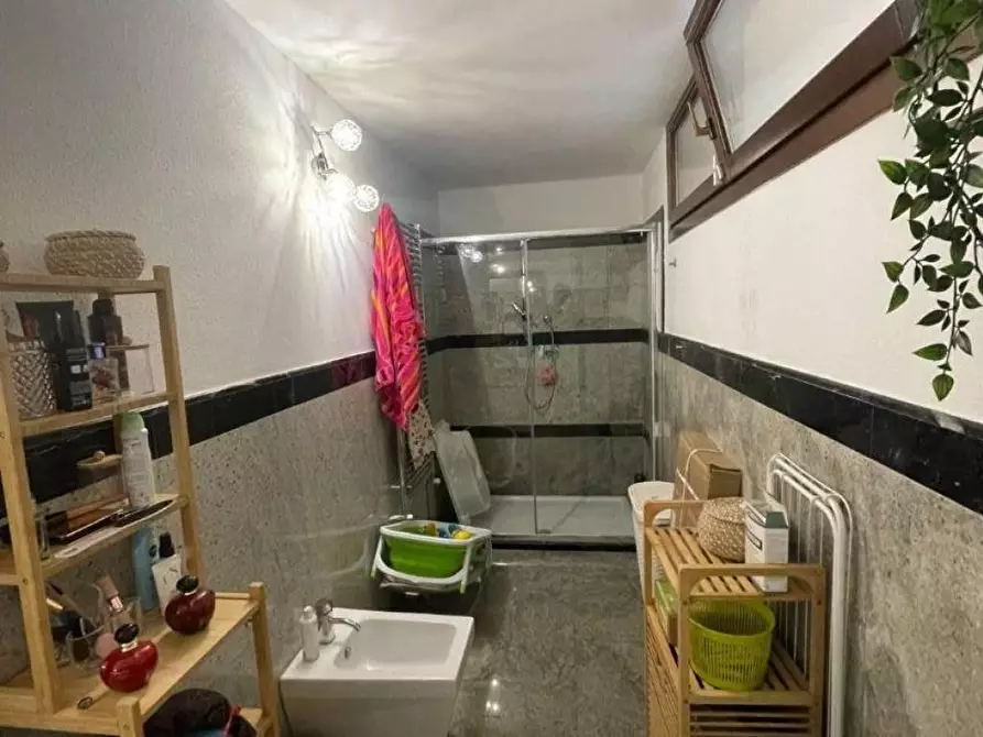 Immagine 7 di Appartamento in vendita  a Livorno