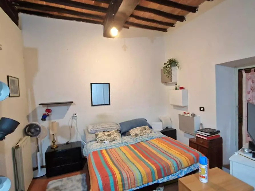 Immagine 11 di Appartamento in vendita  a Colle Di Val D'elsa