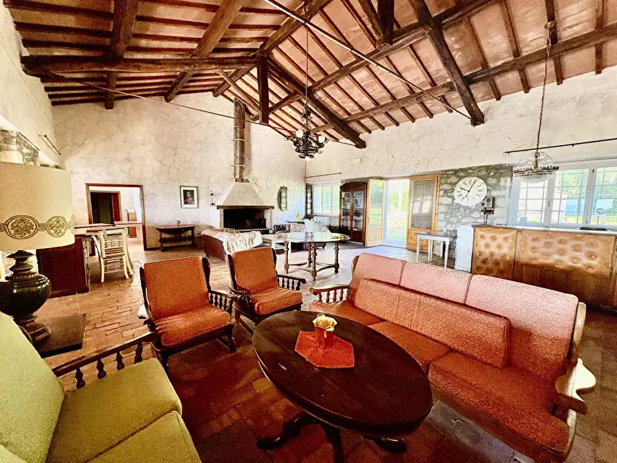 Immagine 35 di Villa in vendita  a San Gimignano