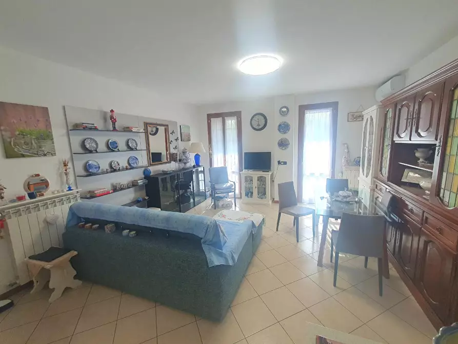 Immagine 6 di Appartamento in vendita  a Altopascio