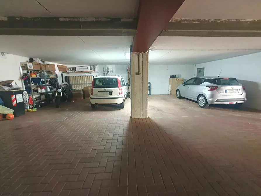 Immagine 41 di Appartamento in vendita  a Altopascio