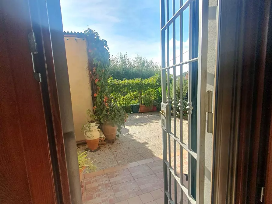 Immagine 11 di Appartamento in vendita  a Altopascio