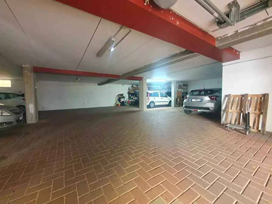 Immagine 43 di Appartamento in vendita  a Altopascio