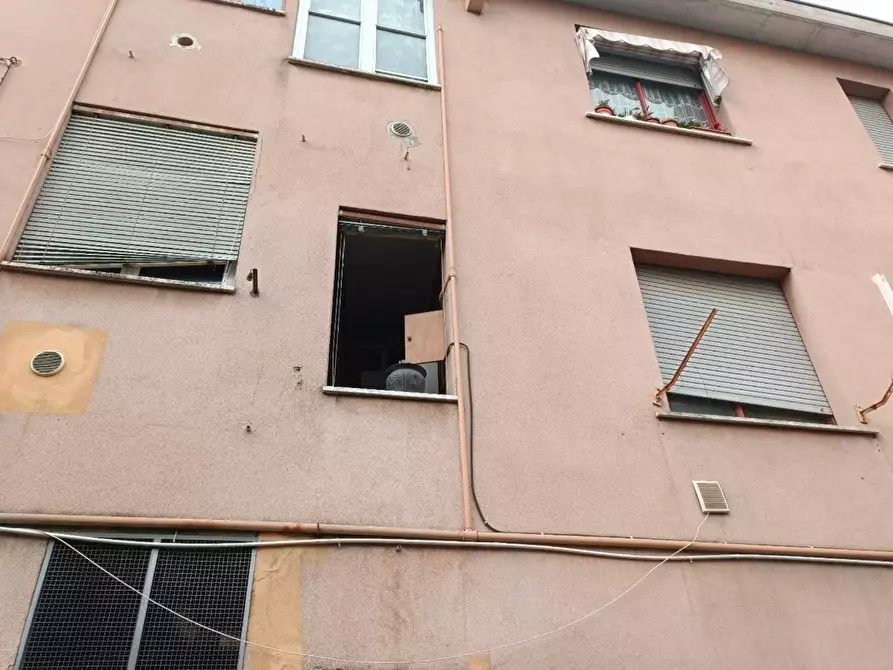 Immagine 4 di Appartamento in vendita  a Voghera