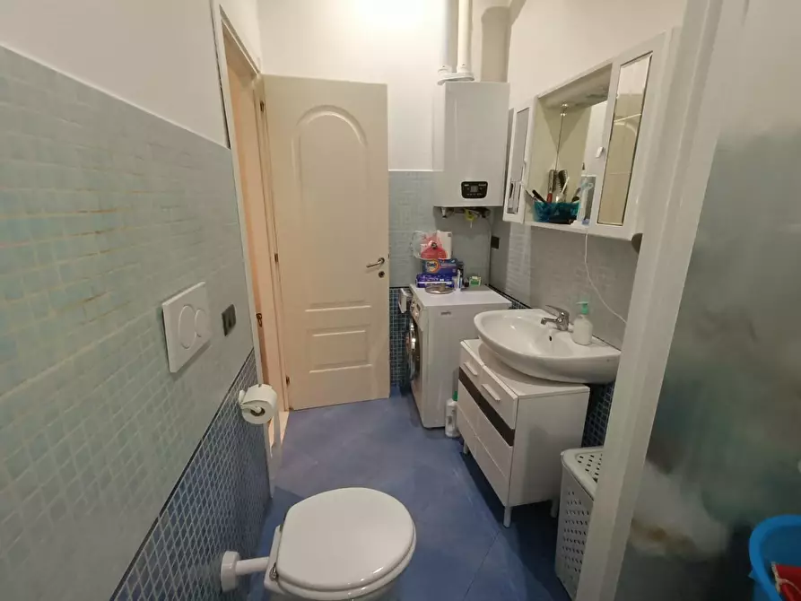 Immagine 17 di Appartamento in vendita  a Livorno