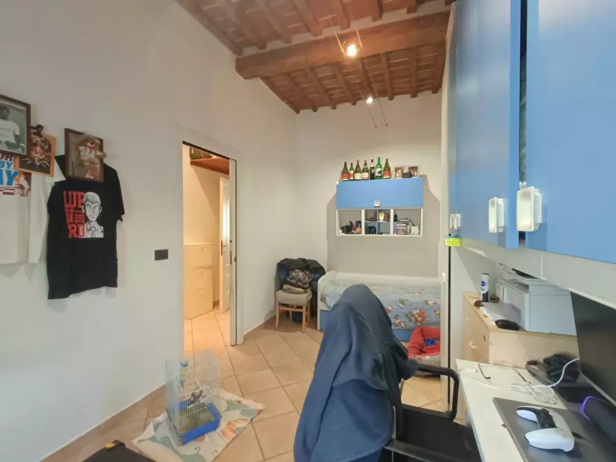 Immagine 8 di Appartamento in vendita  a Livorno