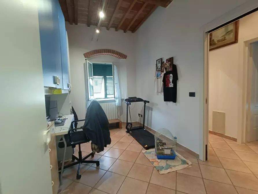 Immagine 9 di Appartamento in vendita  a Livorno