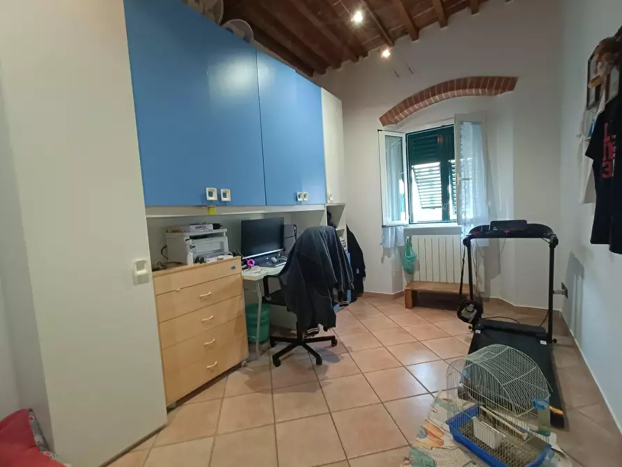 Immagine 10 di Appartamento in vendita  a Livorno