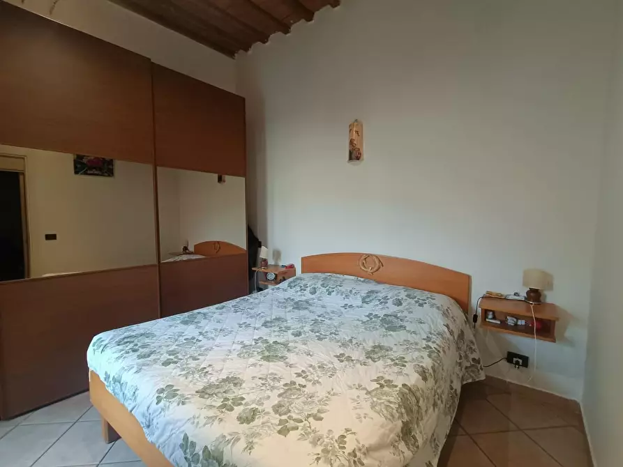 Immagine 14 di Appartamento in vendita  a Livorno