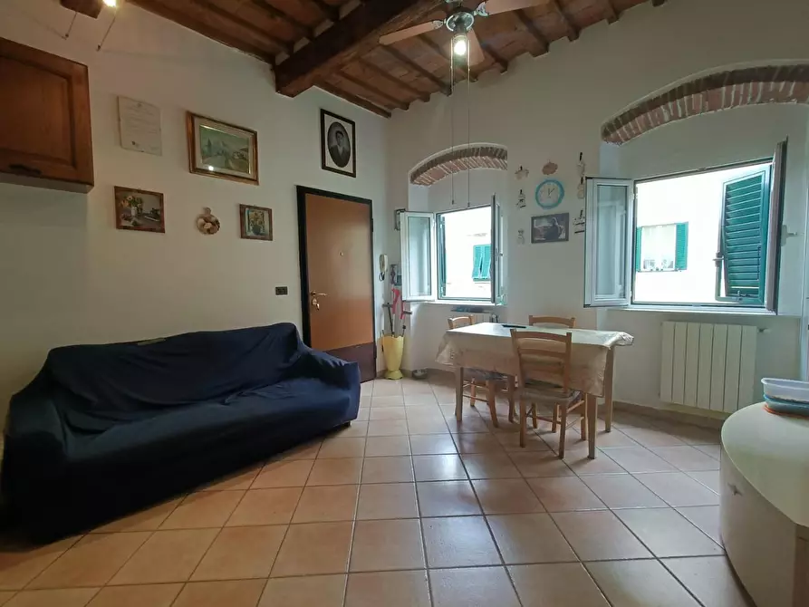 Immagine 3 di Appartamento in vendita  a Livorno