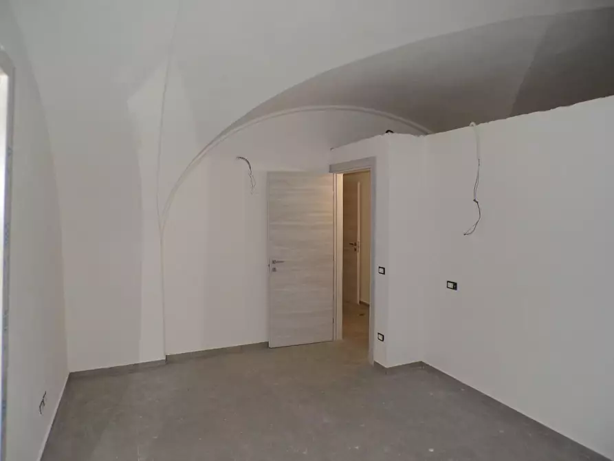 Immagine 21 di Appartamento in vendita  a Cascina