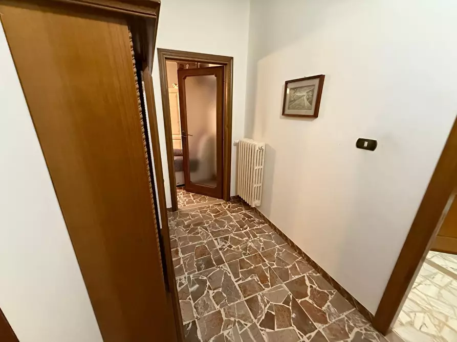 Immagine 26 di Appartamento in affitto  a Calcinaia