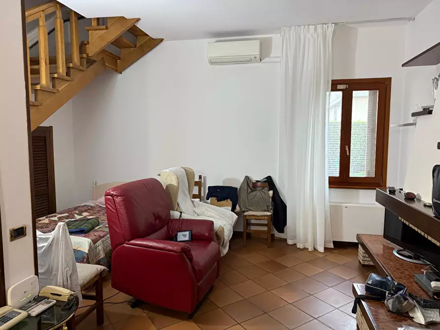 Immagine 8 di Appartamento in affitto  a Calcinaia