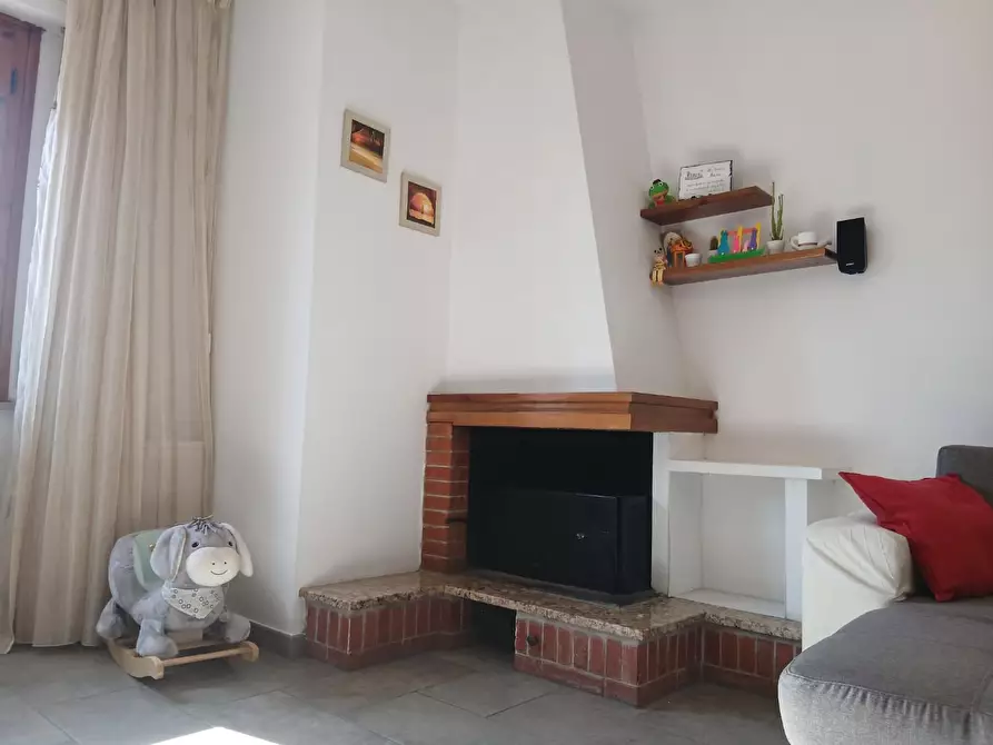 Immagine 2 di Appartamento in vendita  a Cascina