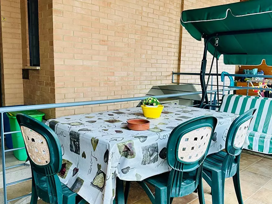 Immagine 11 di Terratetto in vendita  a Siena