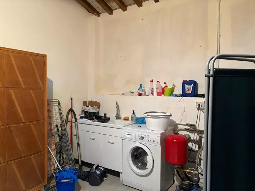 Immagine 13 di Appartamento in affitto  a Cascina