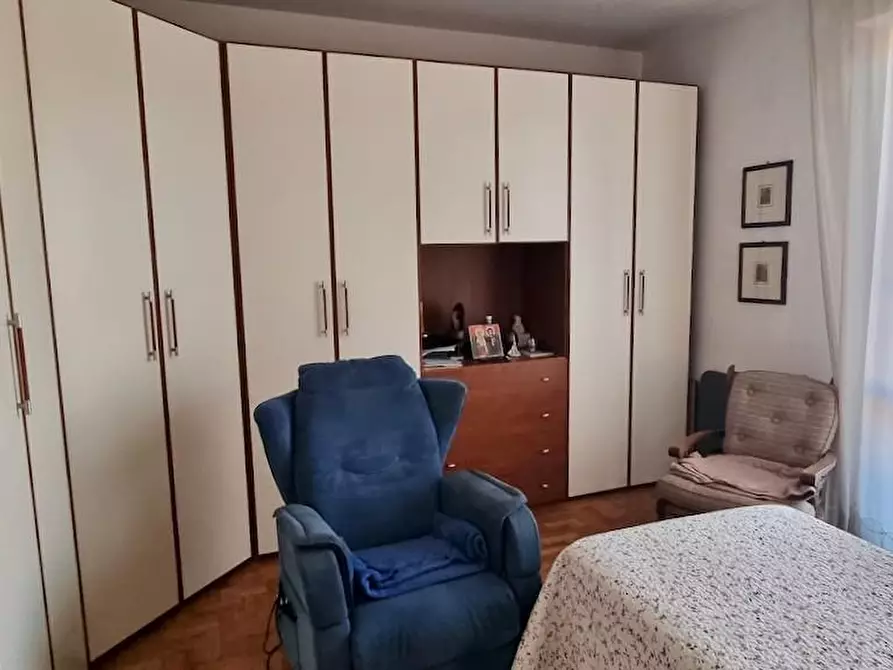 Immagine 21 di Appartamento in vendita  a Pisa