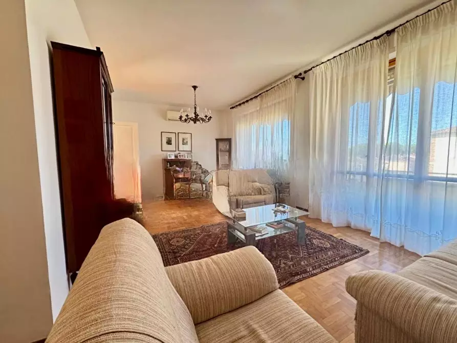 Immagine 3 di Appartamento in vendita  a Pisa