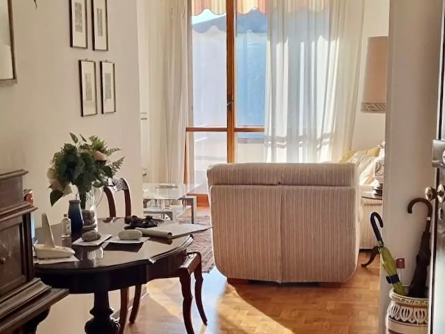 Immagine 6 di Appartamento in vendita  a Pisa