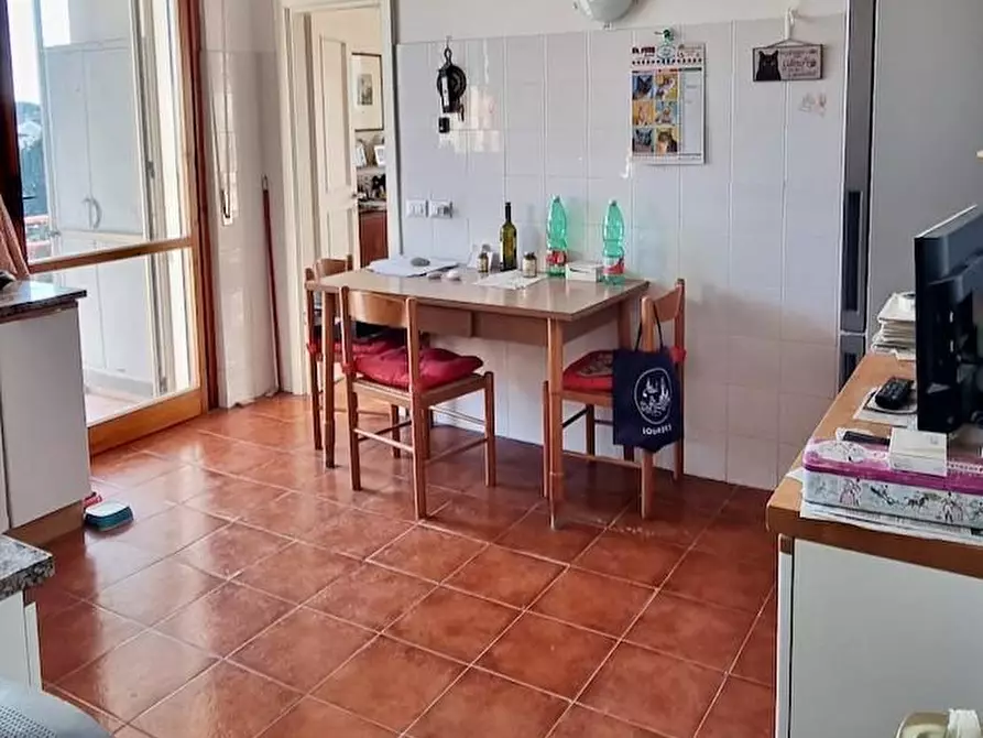 Immagine 14 di Appartamento in vendita  a Pisa