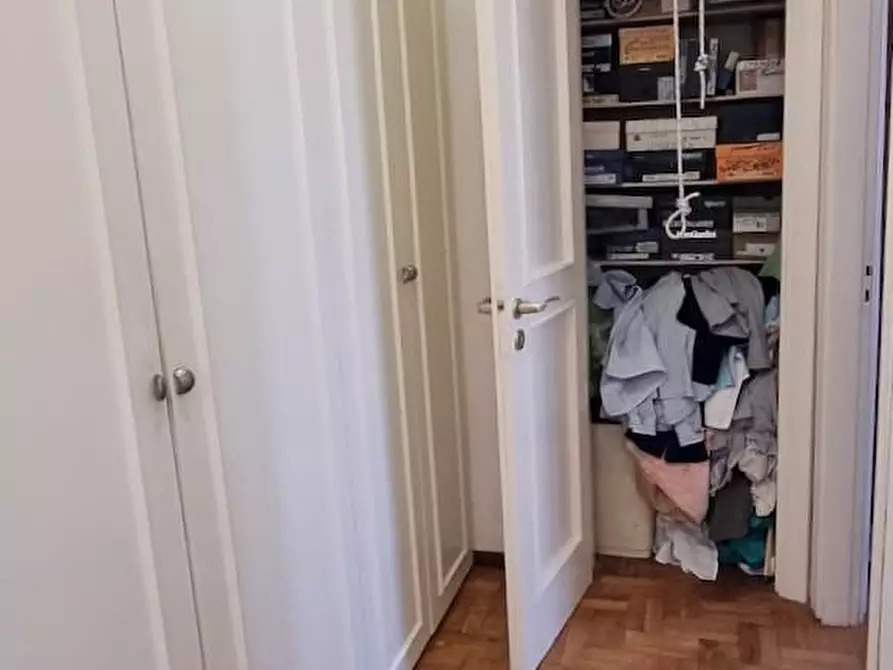 Immagine 19 di Appartamento in vendita  a Pisa