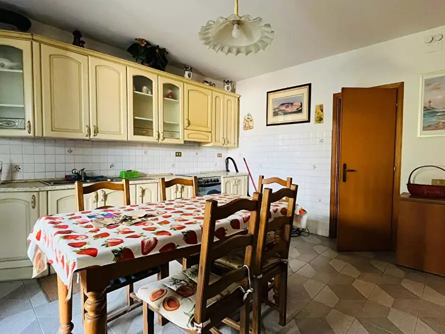 Immagine 4 di Terratetto in vendita  a Cascina