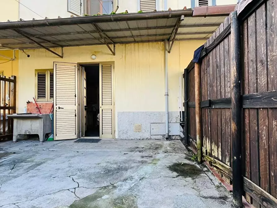 Immagine 6 di Terratetto in vendita  a Cascina