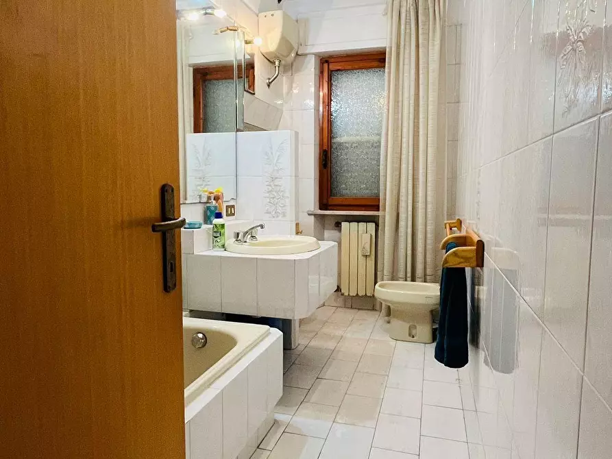 Immagine 24 di Terratetto in vendita  a Cascina