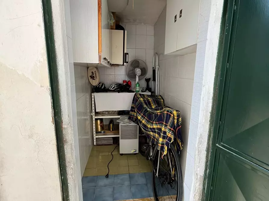 Immagine 9 di Appartamento in vendita  a Massa