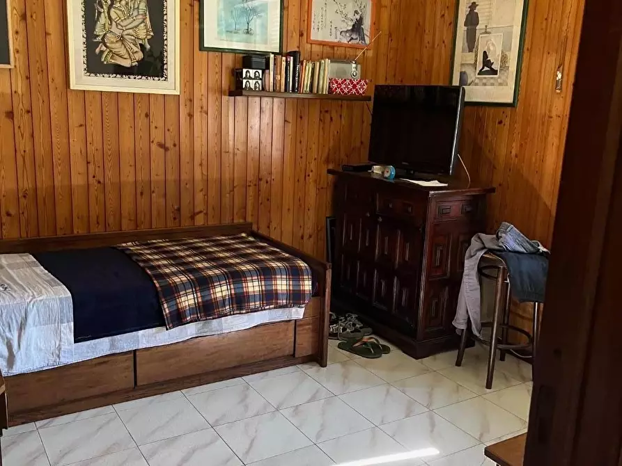 Immagine 6 di Appartamento in vendita  a Massa