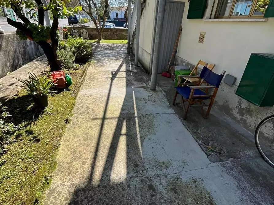 Immagine 1 di Appartamento in vendita  a Massa