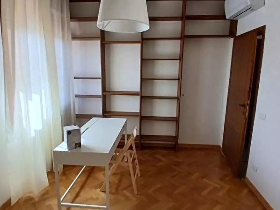 Immagine 3 di Appartamento in affitto  a Pisa