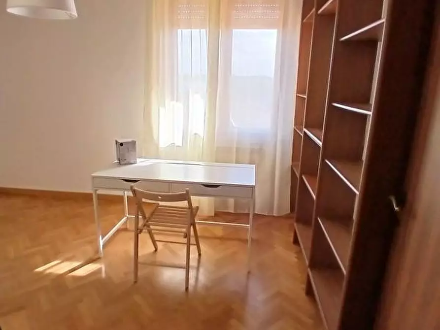 Immagine 6 di Appartamento in affitto  a Pisa