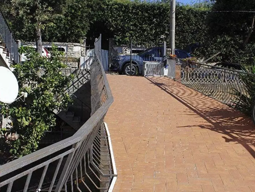 Immagine 16 di Appartamento in vendita  a Rosignano Marittimo