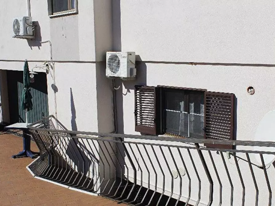 Immagine 17 di Appartamento in vendita  a Rosignano Marittimo