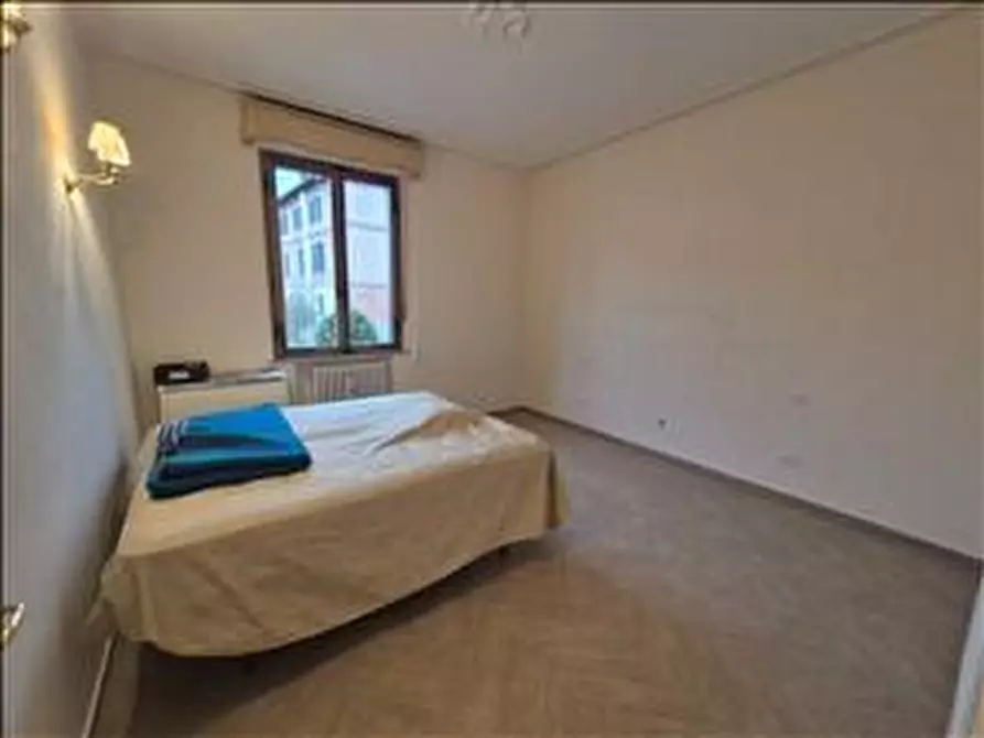 Immagine 18 di Appartamento in vendita  a Siena