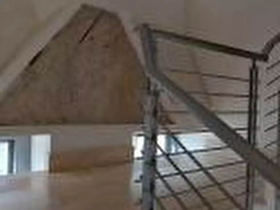 Immagine 18 di Ufficio in affitto  a Pisa