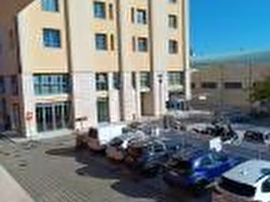 Immagine 20 di Ufficio in affitto  a Pisa