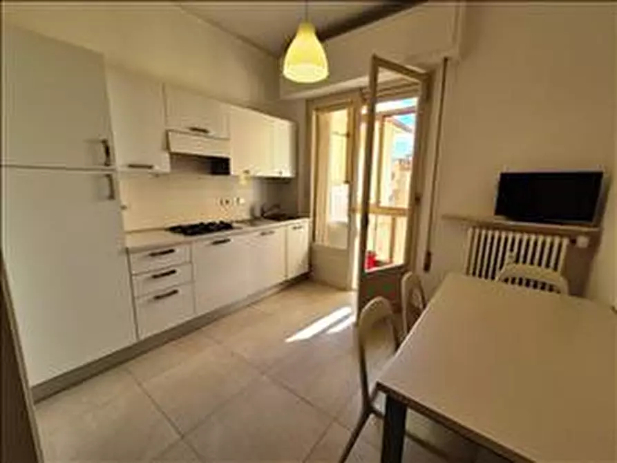 Immagine 3 di Appartamento in vendita  a Siena