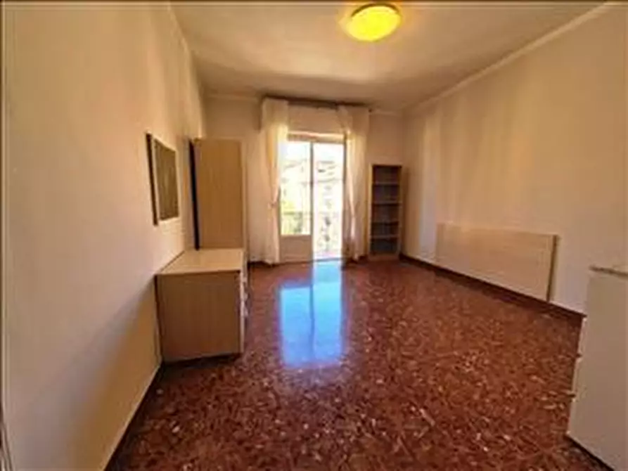 Immagine 5 di Appartamento in vendita  a Siena