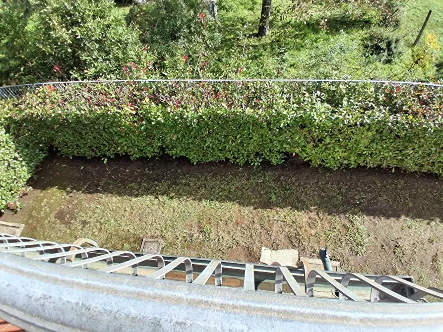 Immagine 10 di Casa bifamiliare in vendita  a Capannori