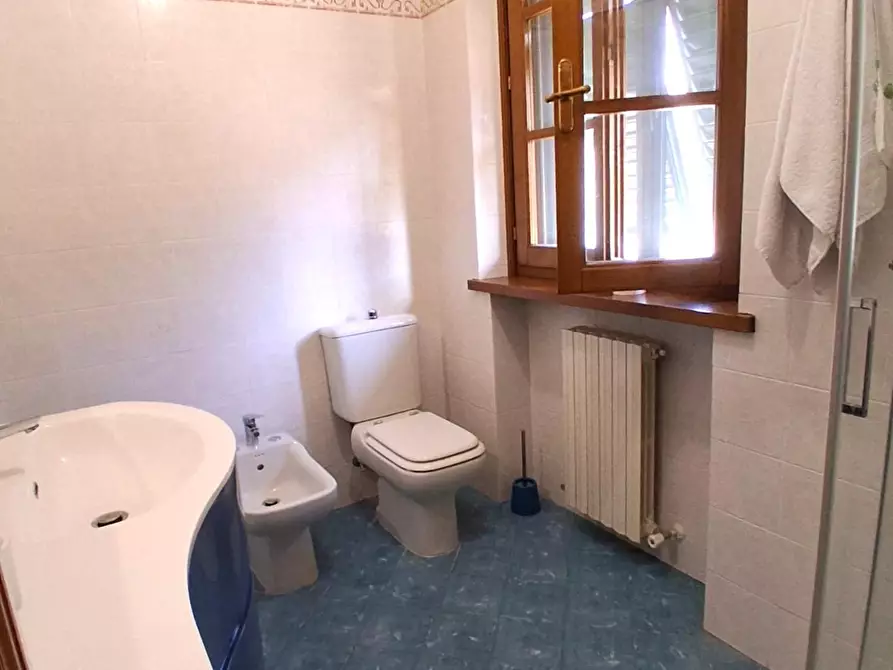 Immagine 22 di Casa bifamiliare in vendita  a Capannori